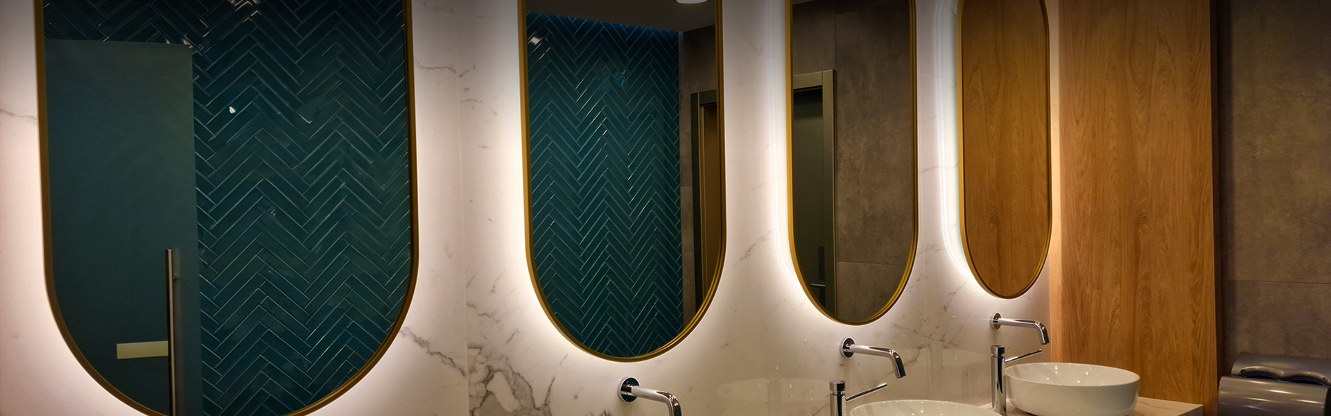 hero  0005 commercial